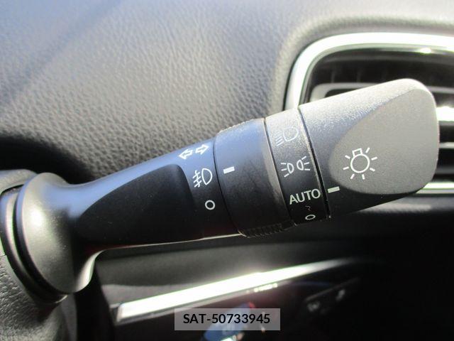 Toyota PRIUS PHV 2017-09 7329559-20