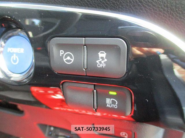 Toyota PRIUS PHV 2017-09 7329559-25