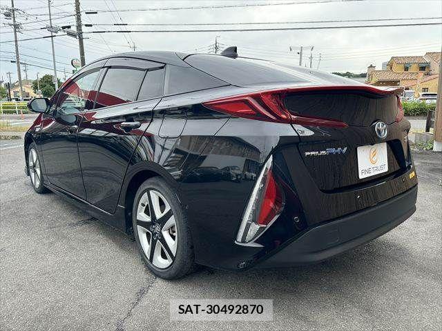 Toyota PRIUS PHV 2017-07 7359421-21