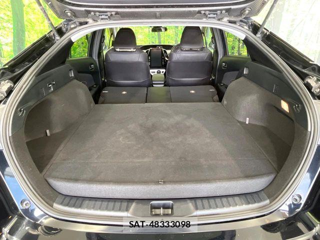 Toyota PRIUS PHV 2017-05 7359425-9