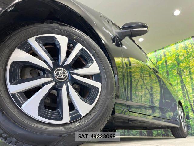 Toyota PRIUS PHV 2017-05 7359425-12