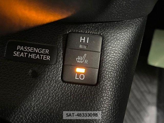 Toyota PRIUS PHV 2017-05 7359425-6