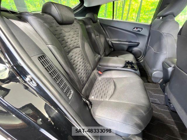 Toyota PRIUS PHV 2017-05 7359425-8