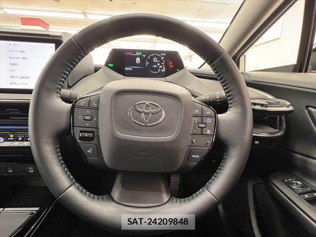 Toyota PRIUS PHV 2023-10 7359426-9
