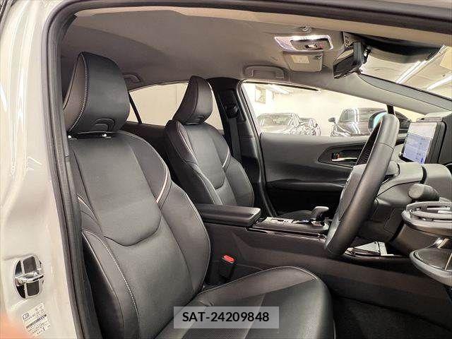 Toyota PRIUS PHV 2023-10 7359426-6
