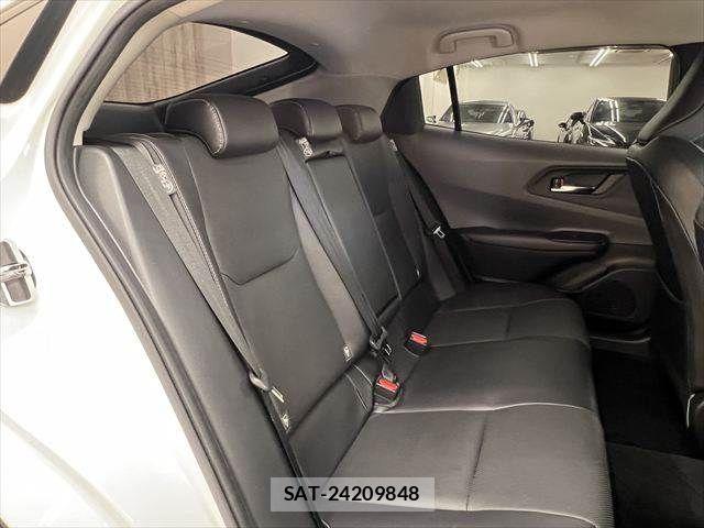Toyota PRIUS PHV 2023-10 7359426-7