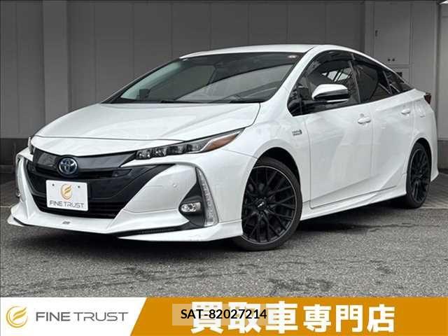 Toyota PRIUS PHV 2022-04 7393702-0
