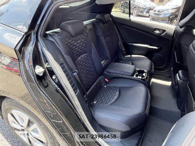 Toyota PRIUS PHV 2017-04 7393713-9