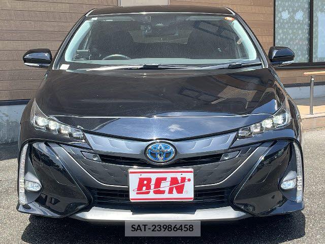 Toyota PRIUS PHV 2017-04 7393713-17
