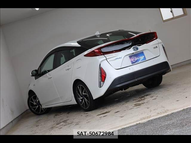 Toyota PRIUS PHV 2021-03 7393715-10