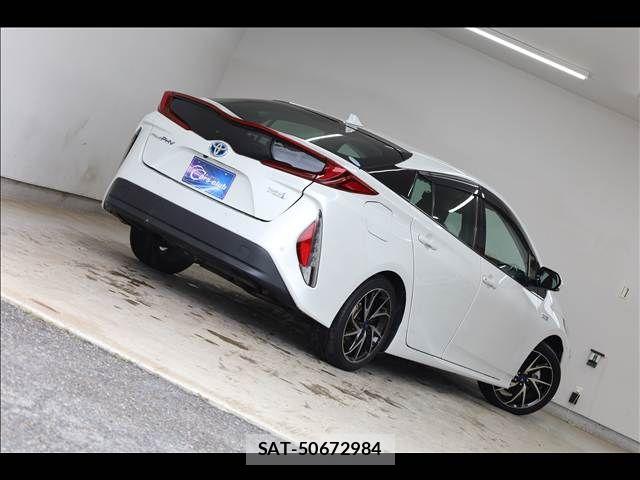 Toyota PRIUS PHV 2021-03 7393715-11