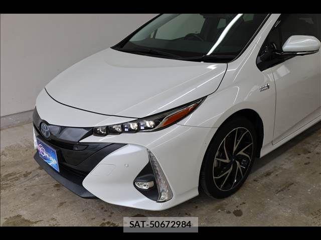 Toyota PRIUS PHV 2021-03 7393715-12