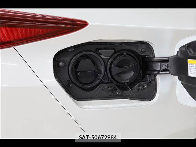 Toyota PRIUS PHV 2021-03 7393715-4