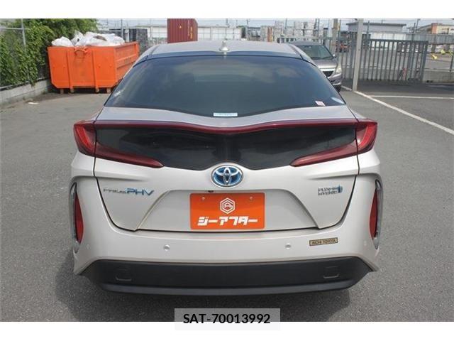Toyota PRIUS PHV 2019-10 7393719-8