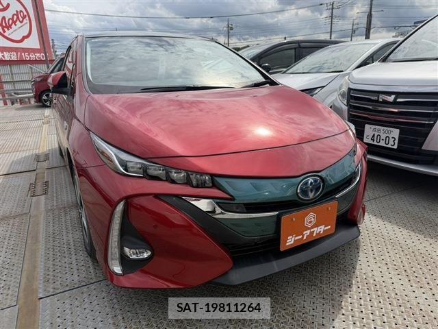 Toyota PRIUS PHV 2018-04 7393718-0