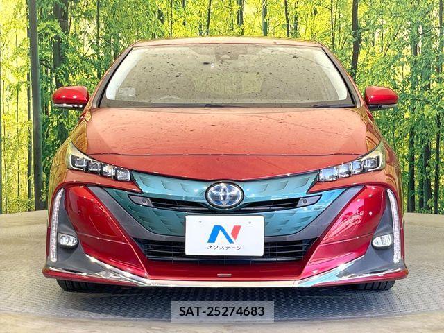 Toyota PRIUS PHV 2017-09 7457059-13