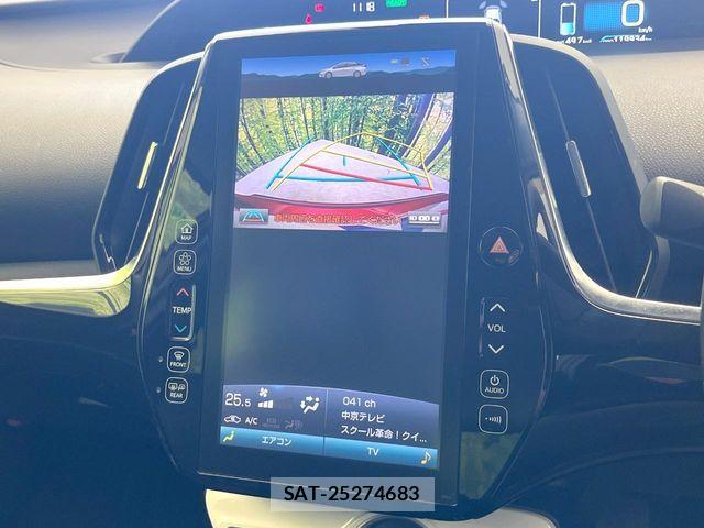 Toyota PRIUS PHV 2017-09 7457059-4
