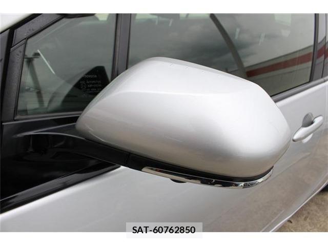 Toyota PRIUS PHV 2022-01 7457045-19