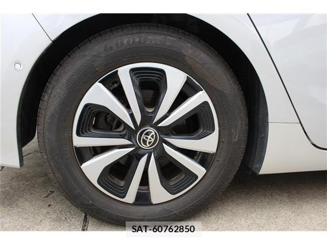 Toyota PRIUS PHV 2022-01 7457045-22