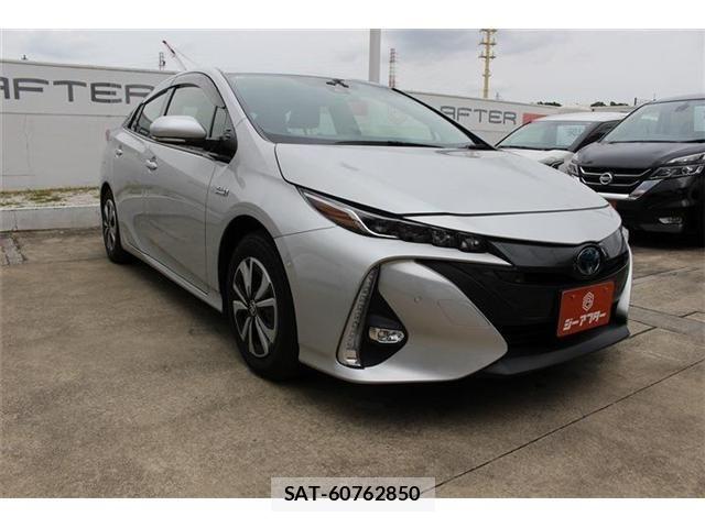 Toyota PRIUS PHV 2022-01 7457045-6