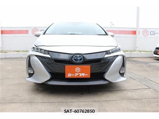 Toyota PRIUS PHV 2022-01 7457045-7