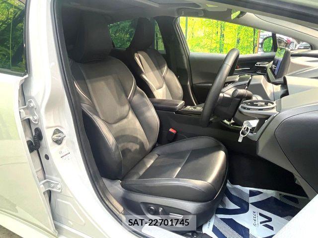 Toyota PRIUS PHV 2024-03 7457042-7