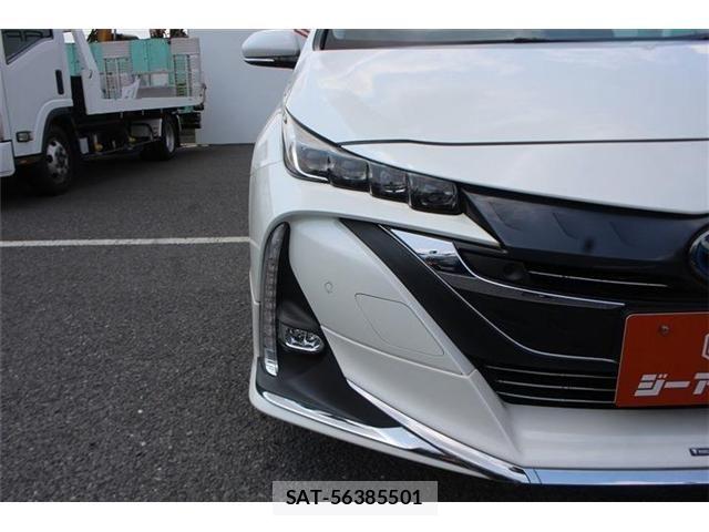 Toyota PRIUS PHV 2020-02 7457055-13