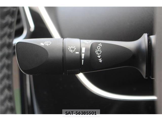 Toyota PRIUS PHV 2020-02 7457055-24