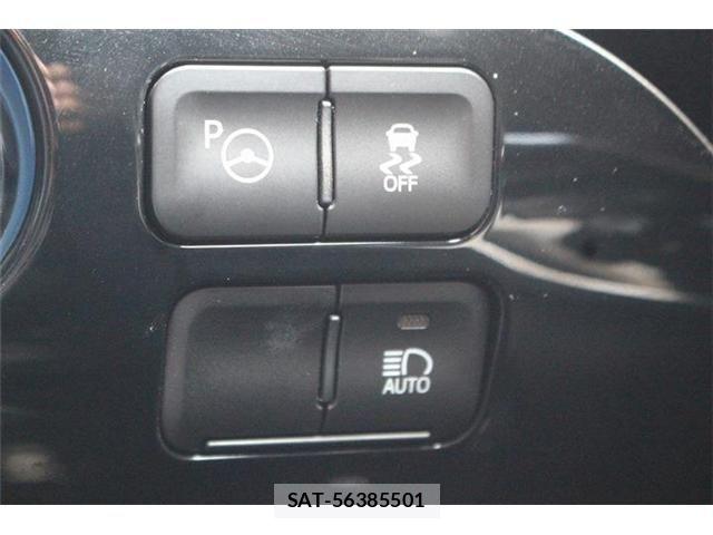 Toyota PRIUS PHV 2020-02 7457055-25
