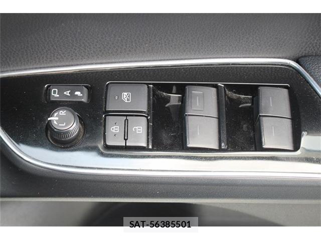 Toyota PRIUS PHV 2020-02 7457055-29