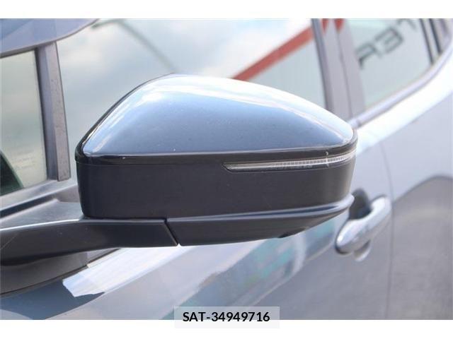 Toyota PRIUS PHV 2023-05 7457046-28