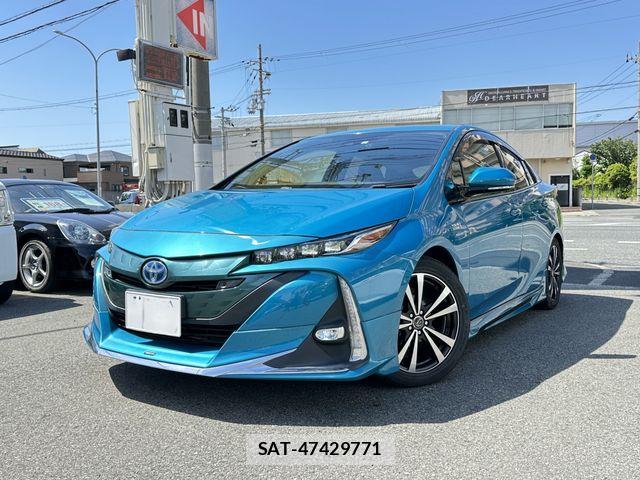 Toyota PRIUS PHV 2017-02 7457053-1