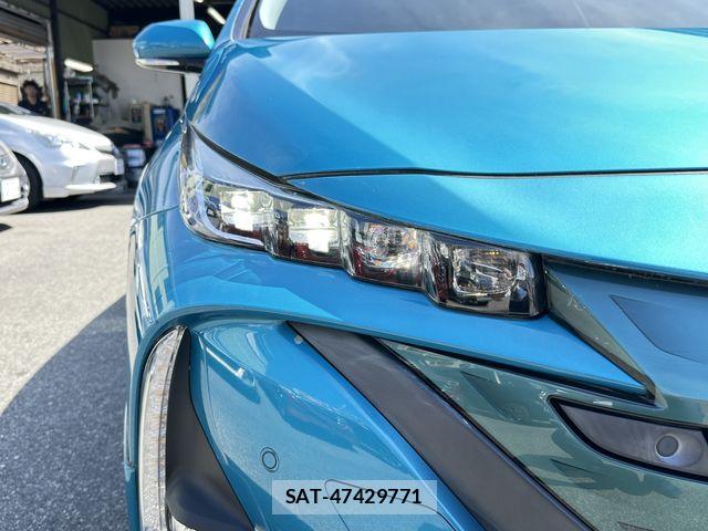 Toyota PRIUS PHV 2017-02 7457053-6