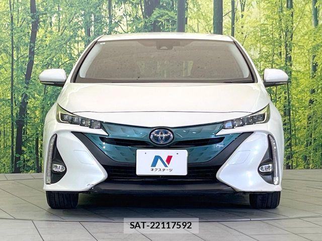 Toyota PRIUS PHV 2017-07 7457054-13