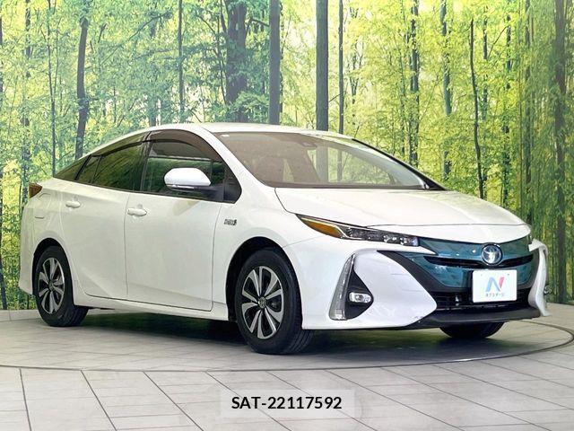 Toyota PRIUS PHV 2017-07 7457054-15