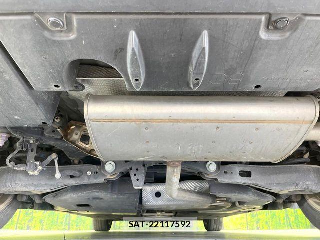 Toyota PRIUS PHV 2017-07 7457054-18