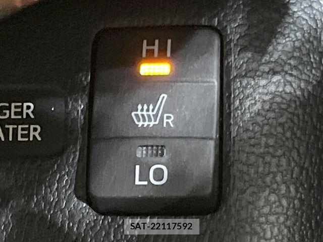 Toyota PRIUS PHV 2017-07 7457054-6