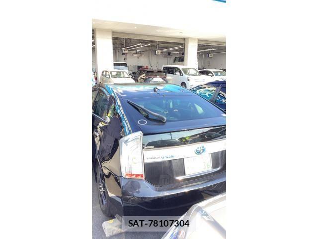 Toyota PRIUS PHV 2012-02 7502396-1