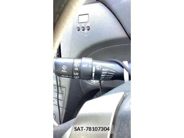 Toyota PRIUS PHV 2012-02 7502396-20