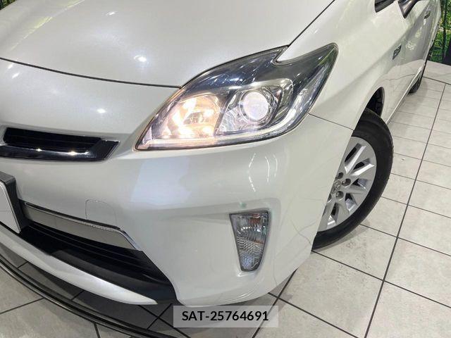Toyota PRIUS PHV 2014-05 7509775-11