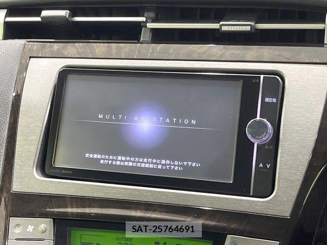 Toyota PRIUS PHV 2014-05 7509775-2
