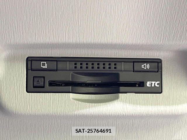 Toyota PRIUS PHV 2014-05 7509775-5