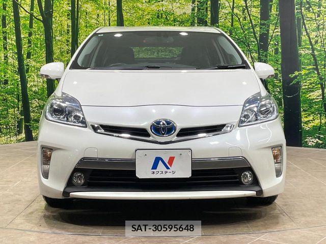 Toyota PRIUS PHV 2012-02 7502395-13
