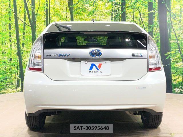 Toyota PRIUS PHV 2012-02 7502395-14