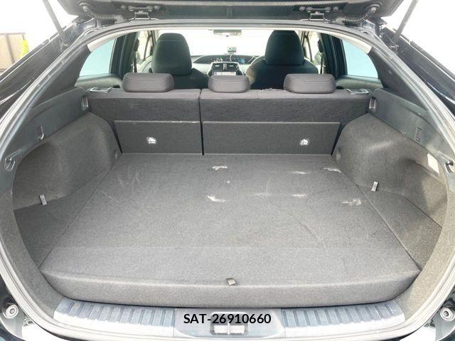 Toyota PRIUS PHV 2019-08 7509774-10