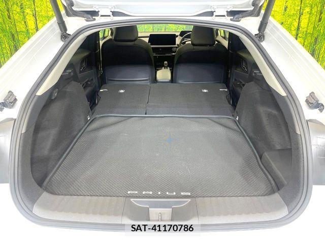 Toyota PRIUS PHV 2023-09 7502388-9