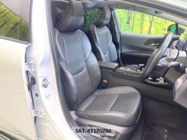Toyota PRIUS PHV 2023-09 7502388-7