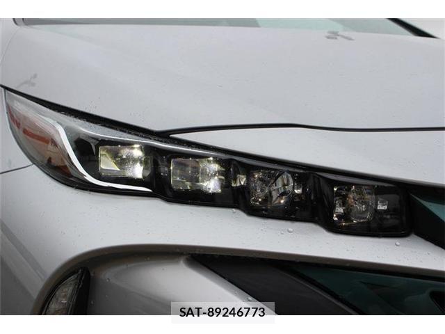 Toyota PRIUS PHV 2017-06 7502393-18