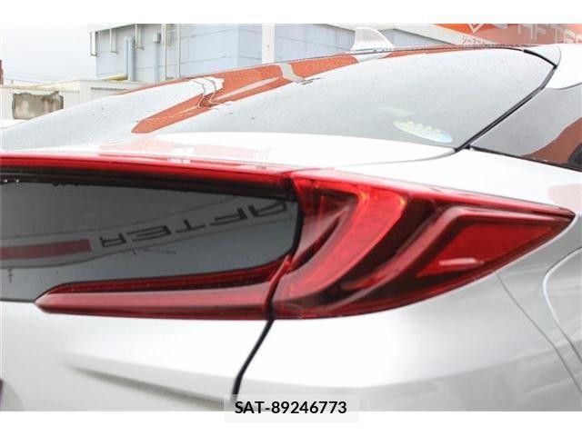 Toyota PRIUS PHV 2017-06 7502393-22
