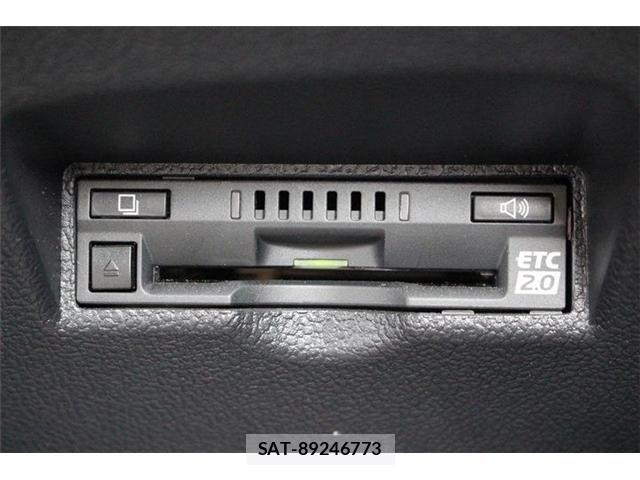 Toyota PRIUS PHV 2017-06 7502393-4